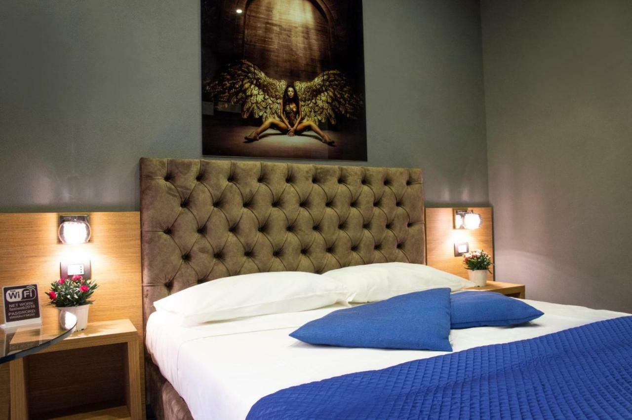 Umberto I° Suite & Spa Naples Exterior photo