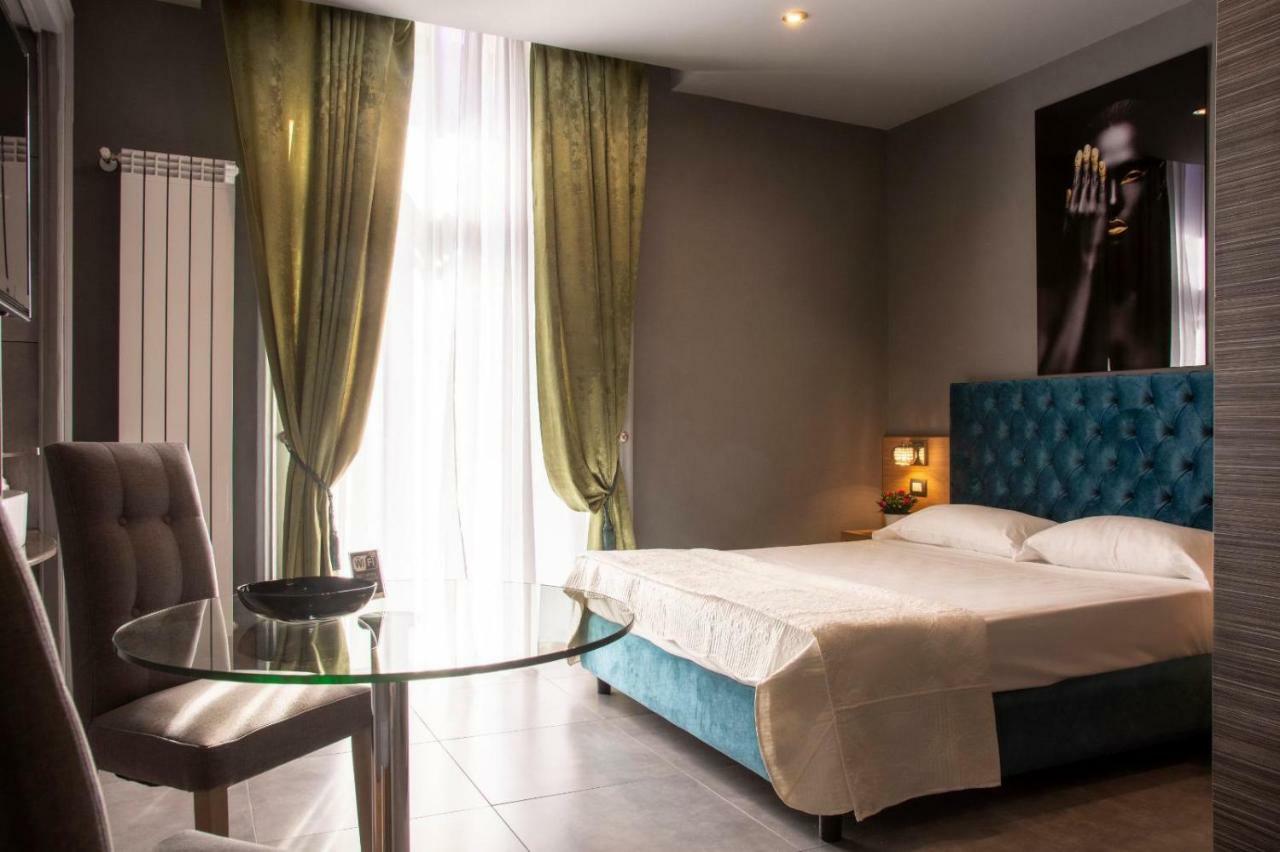 Umberto I° Suite & Spa Naples Exterior photo